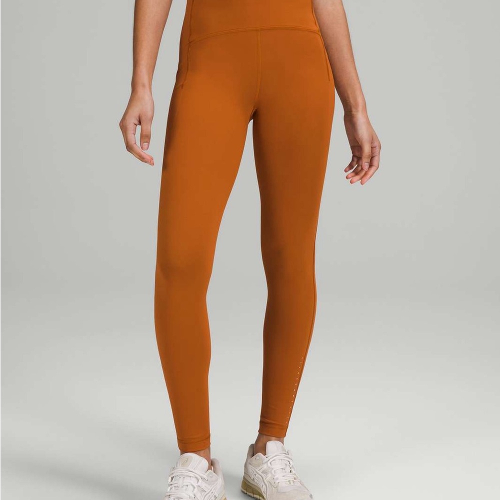 Lululemon Swift Speed High-Rise Tight
28" Butternut Brown 4